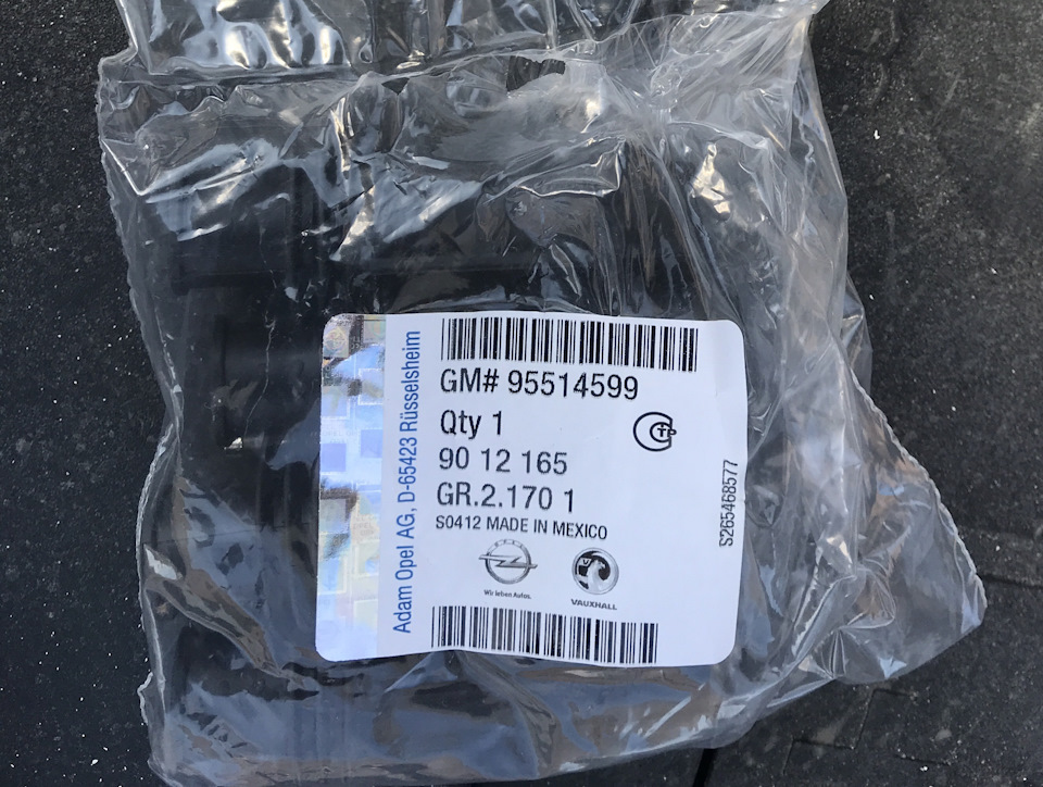 Фото в бортжурнале Opel Astra J. Запчасти на фото: 95514599, 9012165