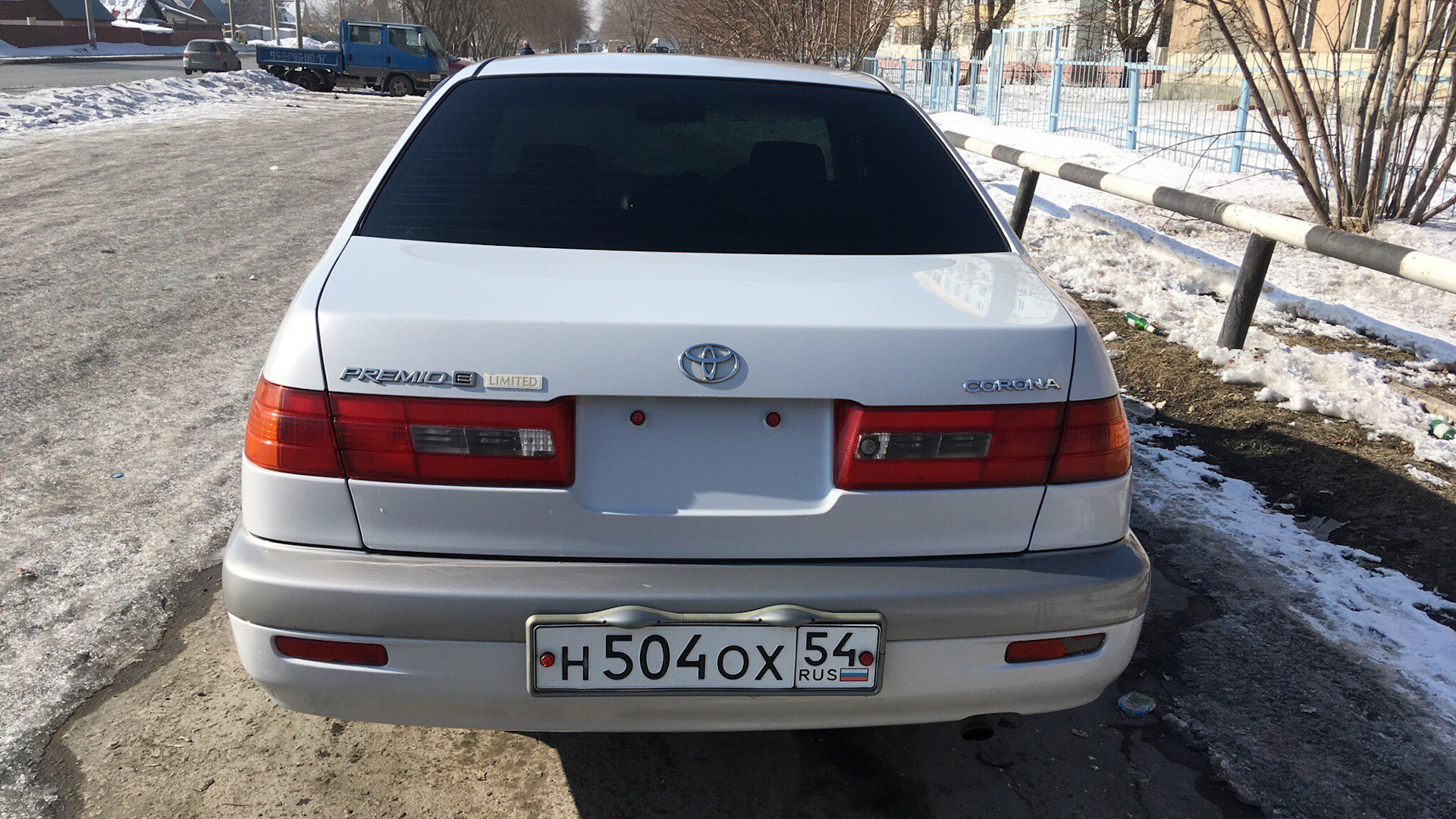 Премио улан удэ. Тойота корона Премио. Toyota Corona Premio Limited. Корона Премио 2000. Корона Премио 2001.