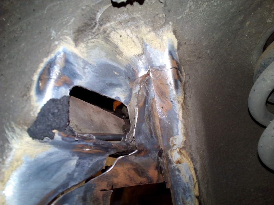 Фото в бортжурнале Audi 80 (B3)