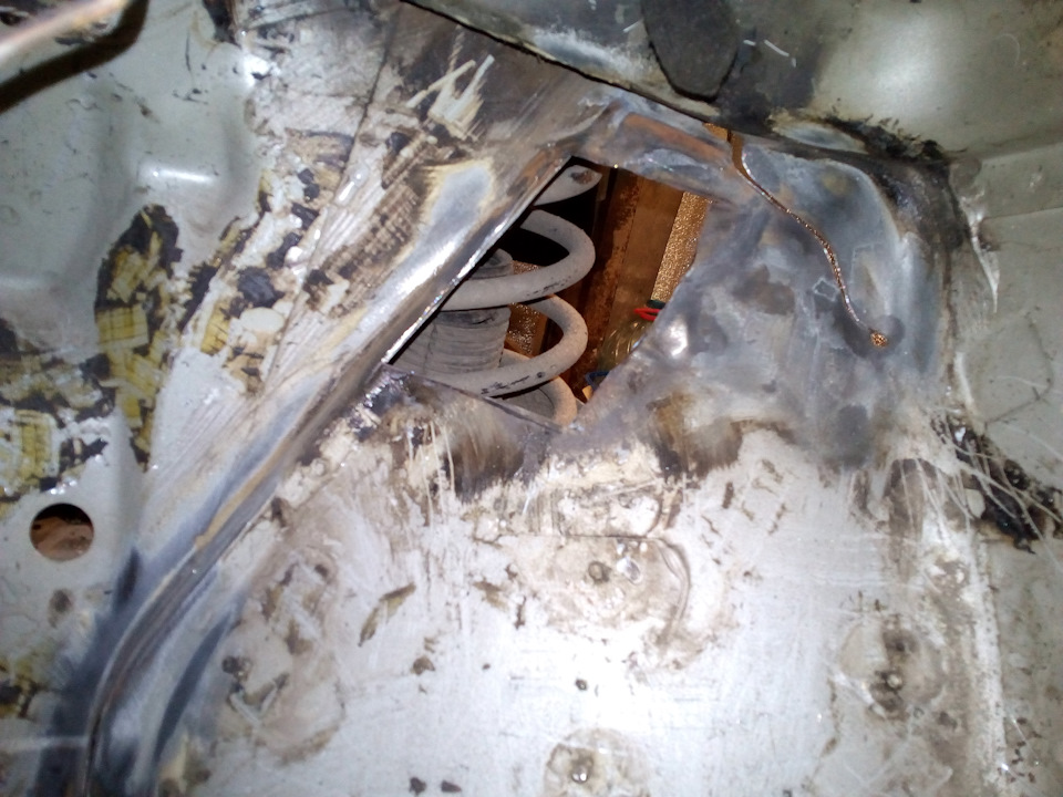 Фото в бортжурнале Audi 80 (B3)