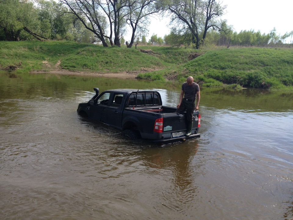 Фото в бортжурнале Land Rover Discovery II. Запчасти на фото: C8830