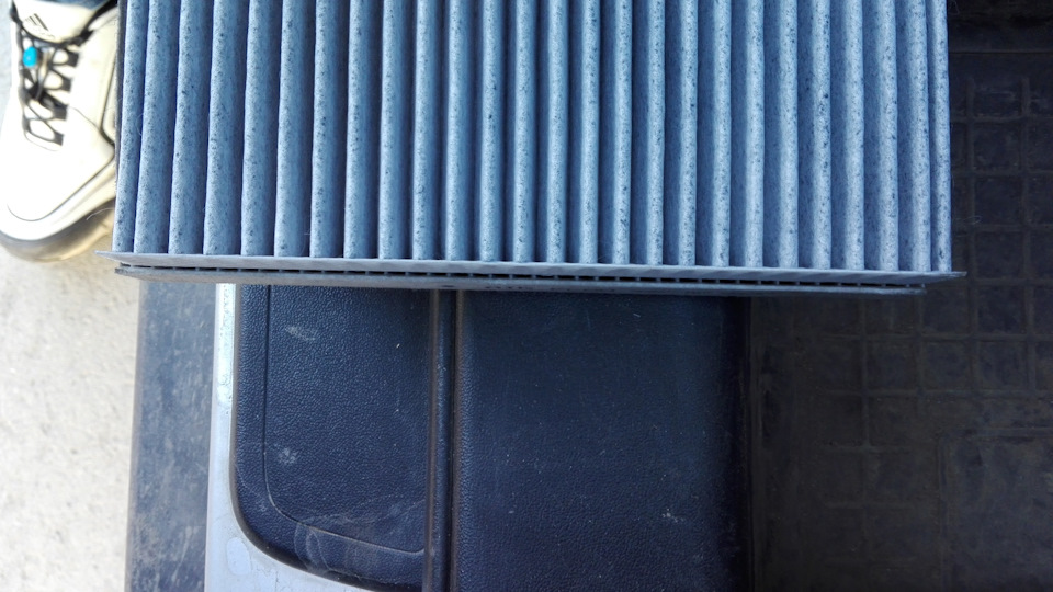 Смена воздушного фильтра! — Hyundai ix35, 2 л, 2012 года | своими ...