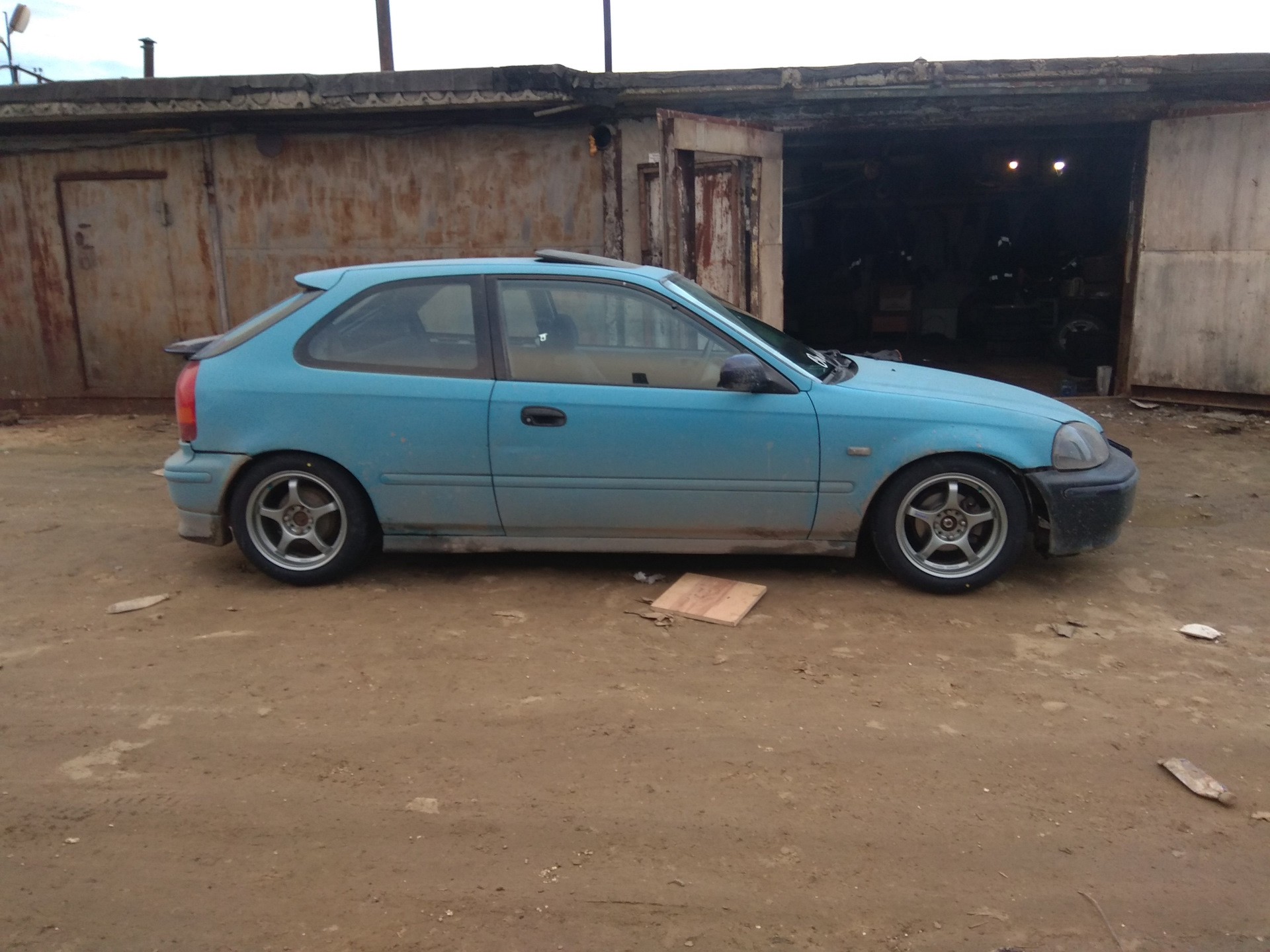 Honda Civic Ek r17