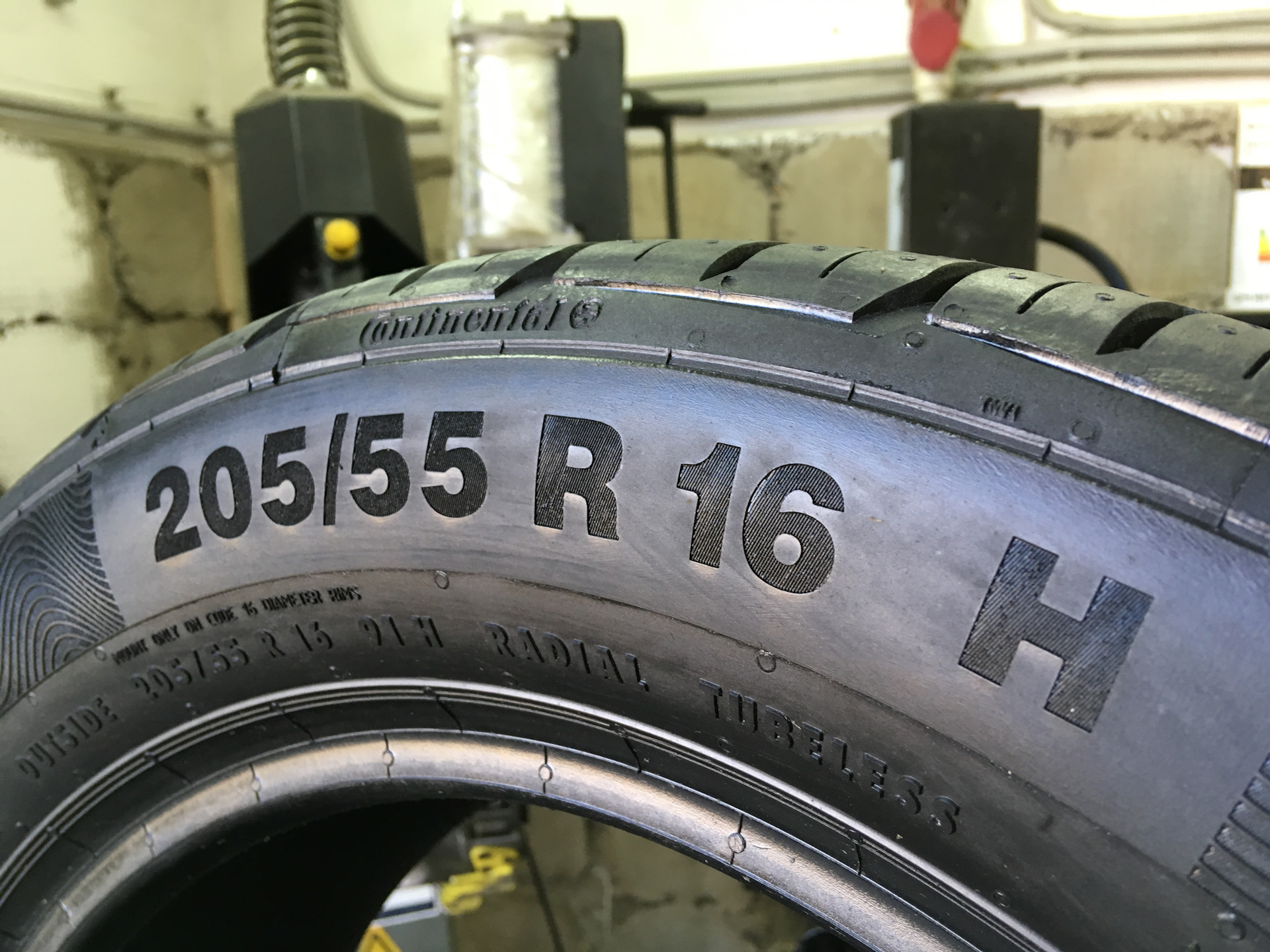 Continental 205/55 r16. Continental CONTIPREMIUMCONTACT 5 205/55. Continental CONTIPREMIUMCONTACT 5 205/55 r16 91h. Continental 205/55r16 91h CONTIPREMIUMCONTACT 5 TL. Continental 5 205 55 r16 купить