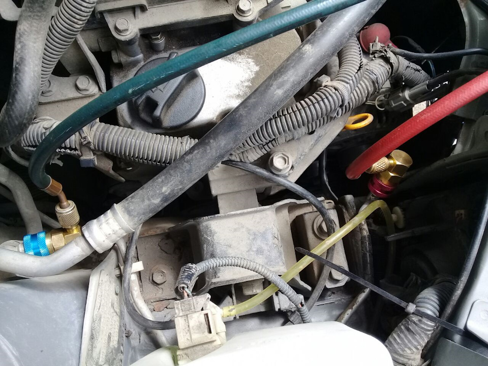 Ниссан куб термостат