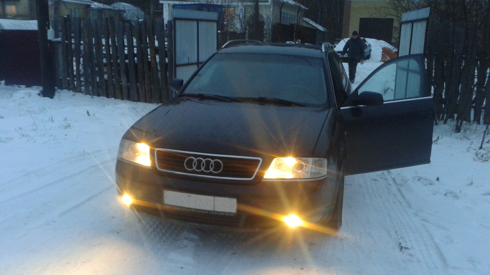 1. Как починить не горящую лампочку заднего фонаря. — Audi A6 Avant (C5 ...