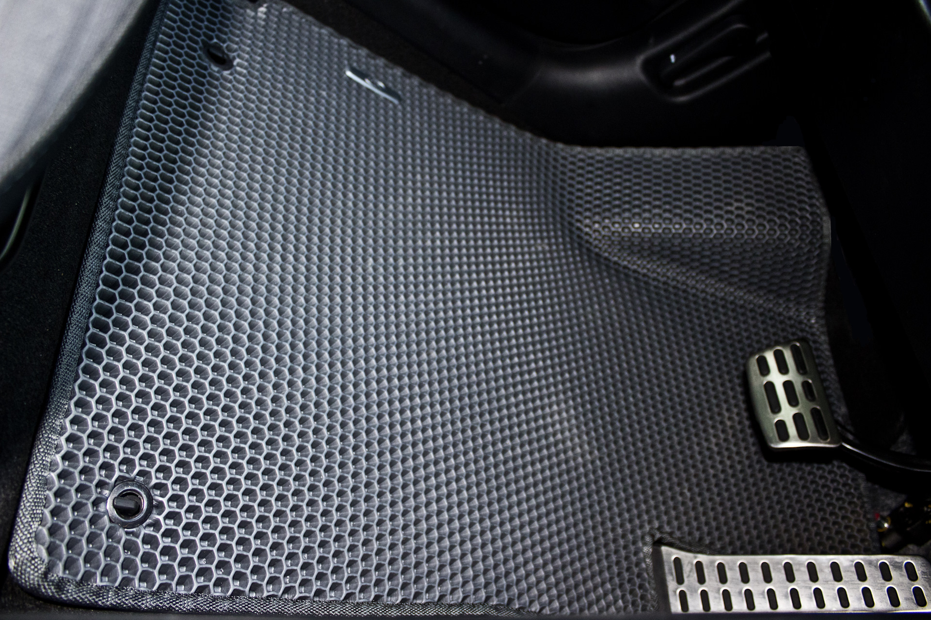 Eva ковры. Эва коврики череповец. Эва коврики в автомобиль. Коврики в салон автомобиля. Эва коврики череповец.