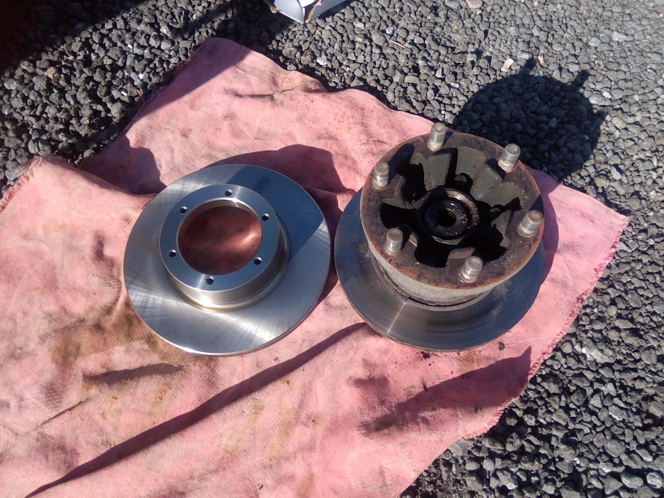 Плановая замена дисков и колодок — ГАЗ Газель, 3,4 л, 2012 года ...