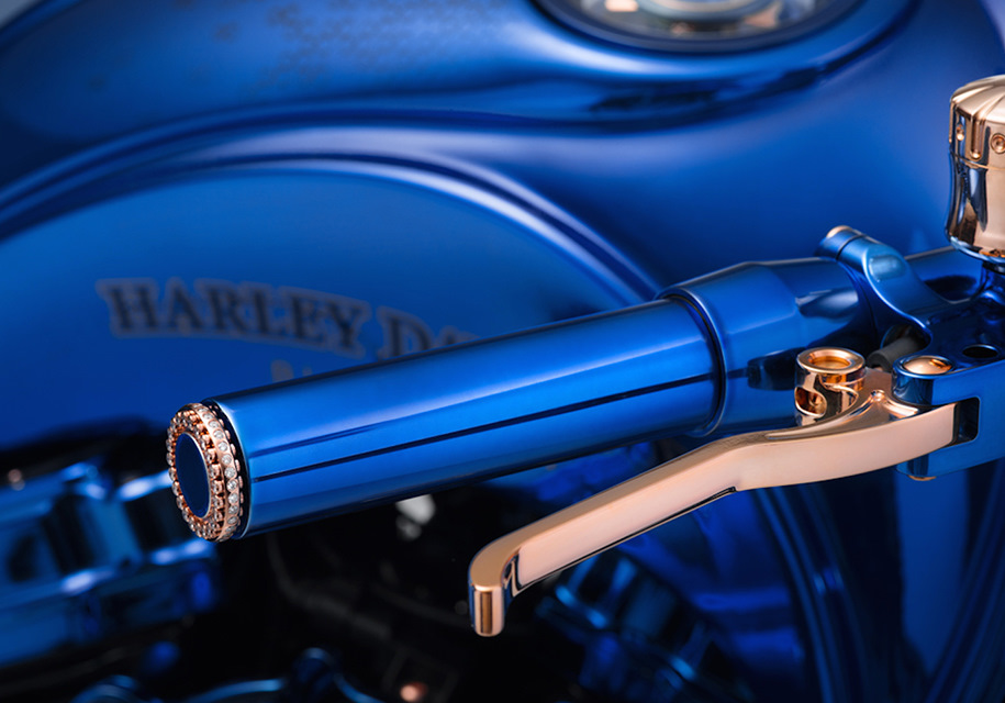 Harley Davidson Blue Edition