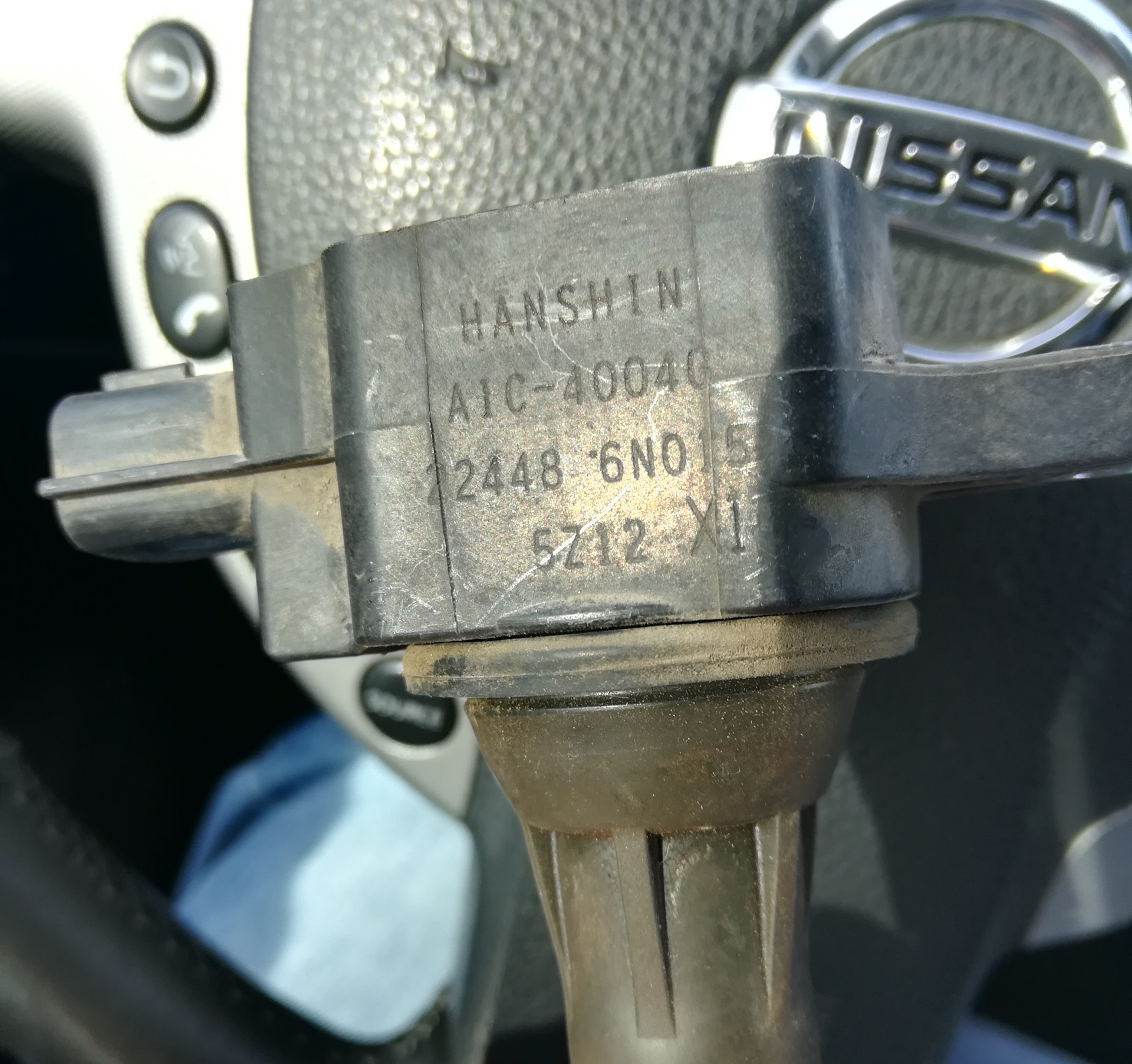 Замена катушки зажигания 2-го цилиндра — Nissan Almera II (N16), 1,5 л ...