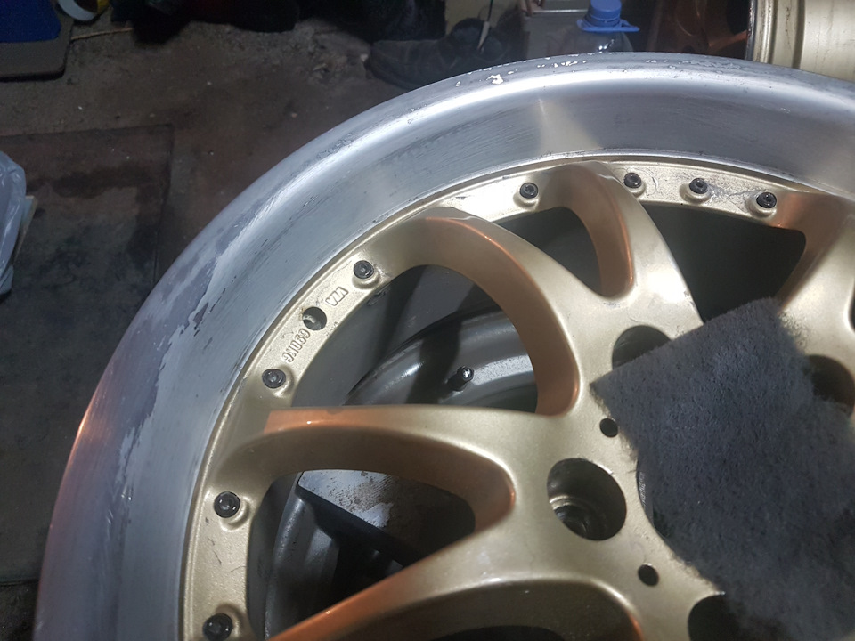 Затея, отполировать полки дисков — Lexus RX (1G), 3 л, 2001 года ...