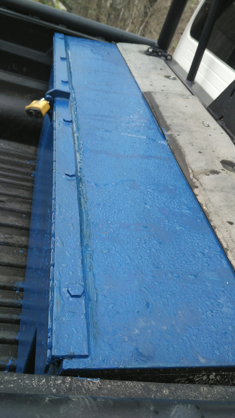 Фото в бортжурнале Toyota Hilux (7G)