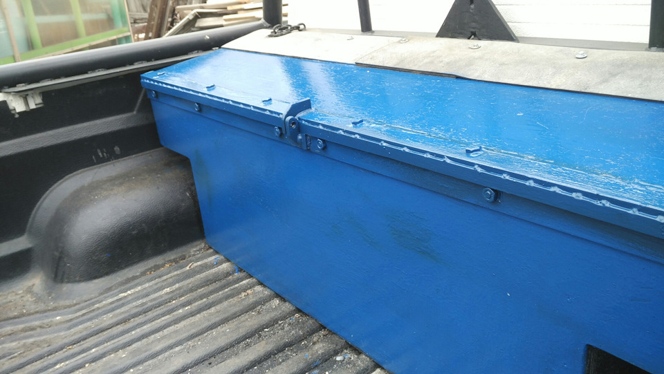 Фото в бортжурнале Toyota Hilux (7G)