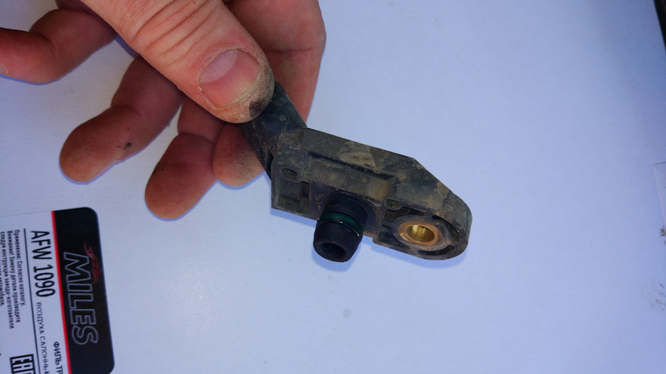 Чистка дроссельной заслонки и ДАД — Peugeot 307, 2 л, 2004 года ...