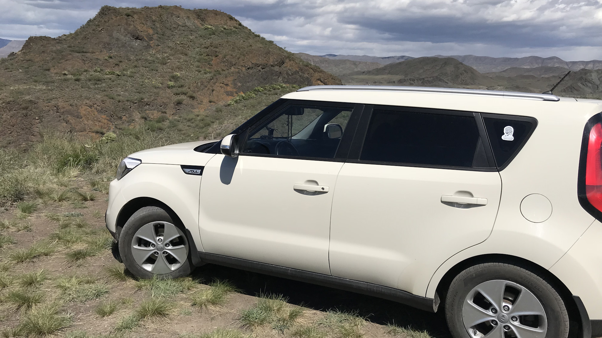 KIA Soul (2G) 1.6 бензиновый 2014 | Квадратная молния на DRIVE2