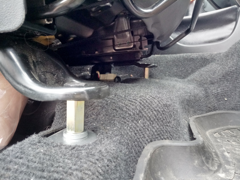 Фото в бортжурнале Mitsubishi L200 (4G)