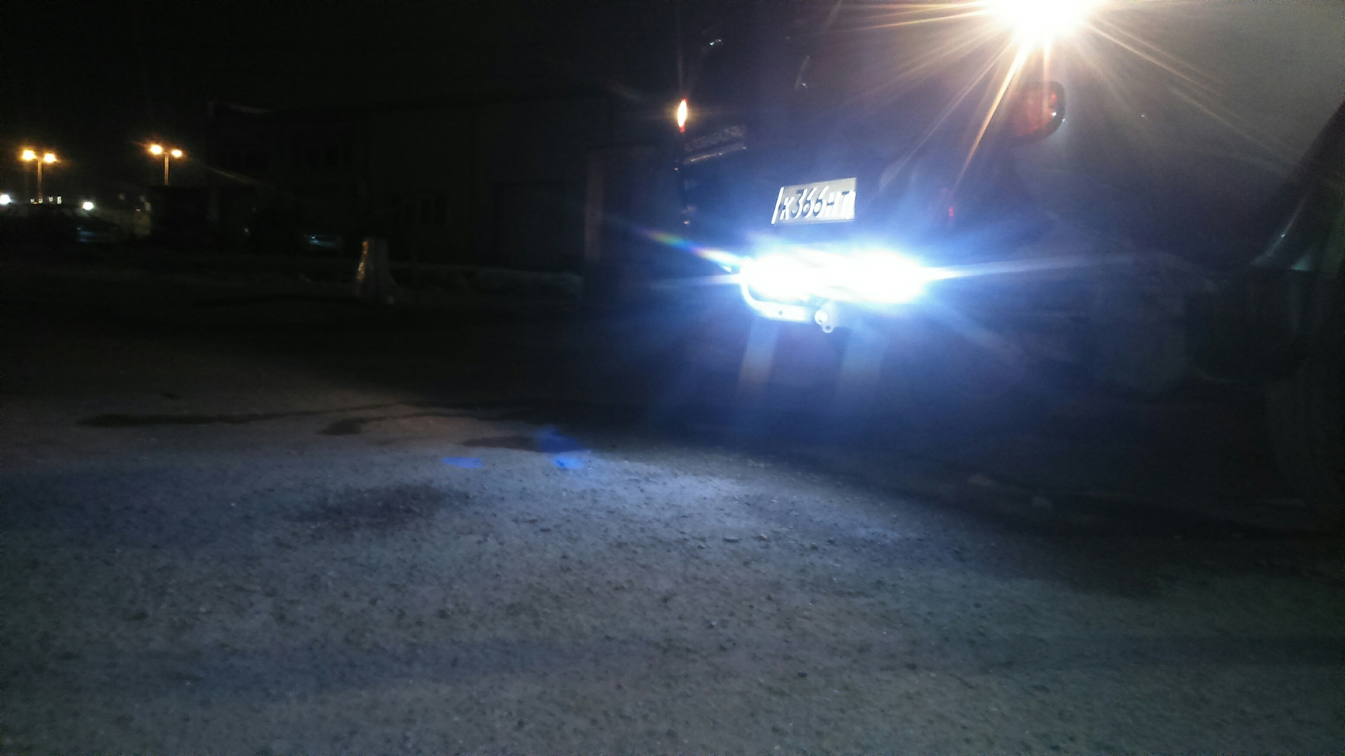 Дополнительный свет заднего хода — Mitsubishi L200 (4G), 2,4 л, 2007 ...