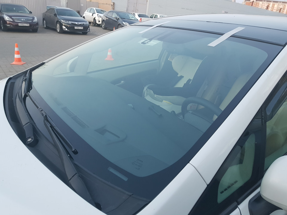 Фото в бортжурнале Toyota Prius (30). Запчасти на фото: 7320179