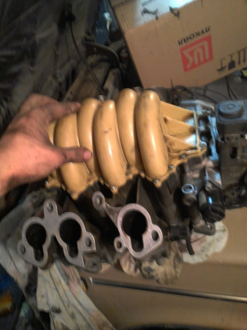 Фото в бортжурнале Audi 100 (C4)