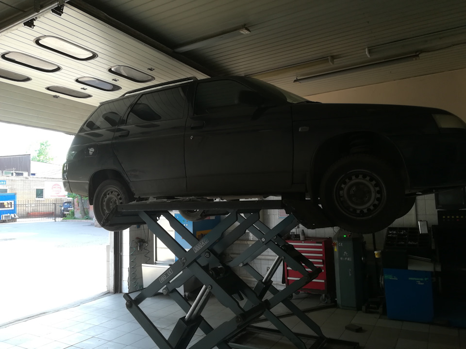 Замена колдуна + замена тросов ручника — Lada 21112, 1,6 л, 2004 года ...