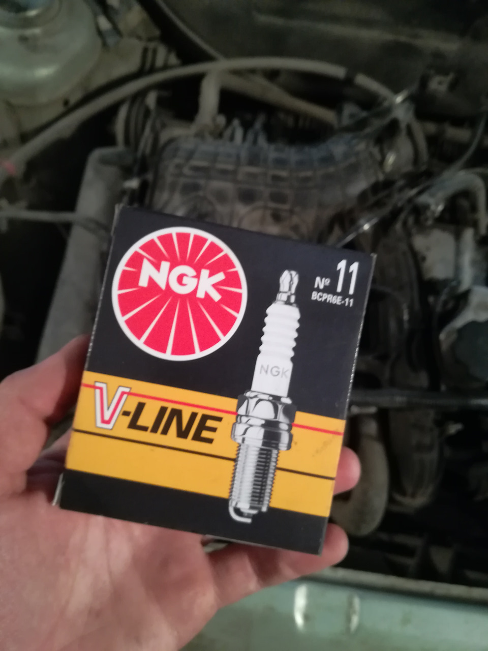 Замена топливного фильтра, свечей зажигания, промывка дроссельной ...