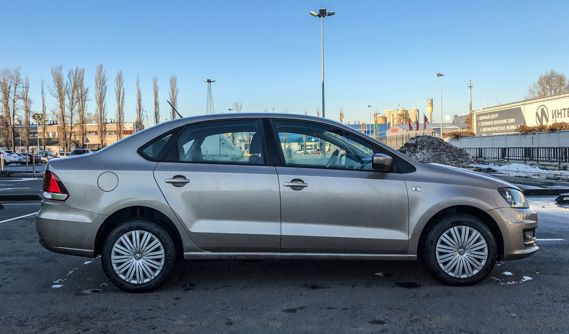 Поло седан 1. Volkswagen Polo sedan 1.6. Polo sedan 1.4 TSI Wheels. VW Polo sedan 2019 1.4TSI. Polo sedan 1.4 TSI зад.