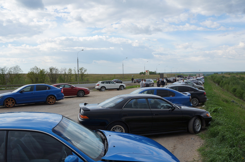 Машин было не меньше чем людей — Mitsubishi Lancer Evolution VIII