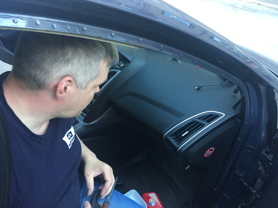 Две минуты на раздумье и пять минут на подключение ))) — Ford Focus Hatchback III