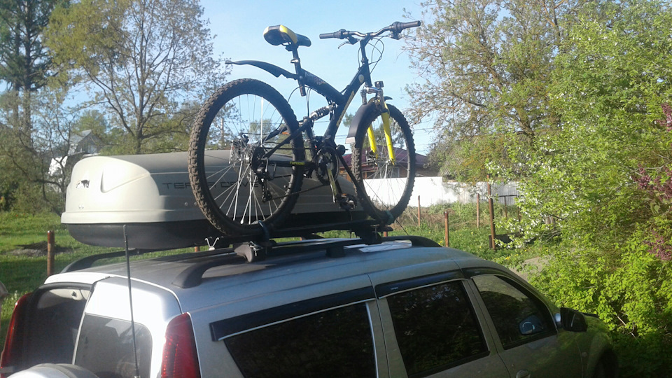 Велобагажник — Lada Ларгус, 1,6 л, 2014 года | аксессуары | DRIVE2