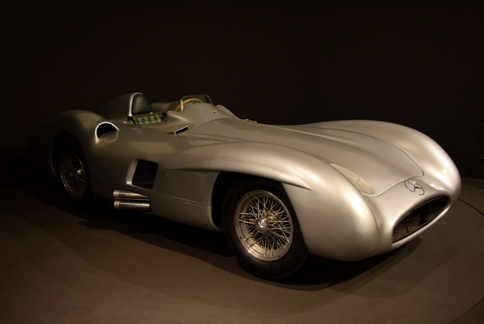 Mercedes Benz 2040 w196r Streamliner