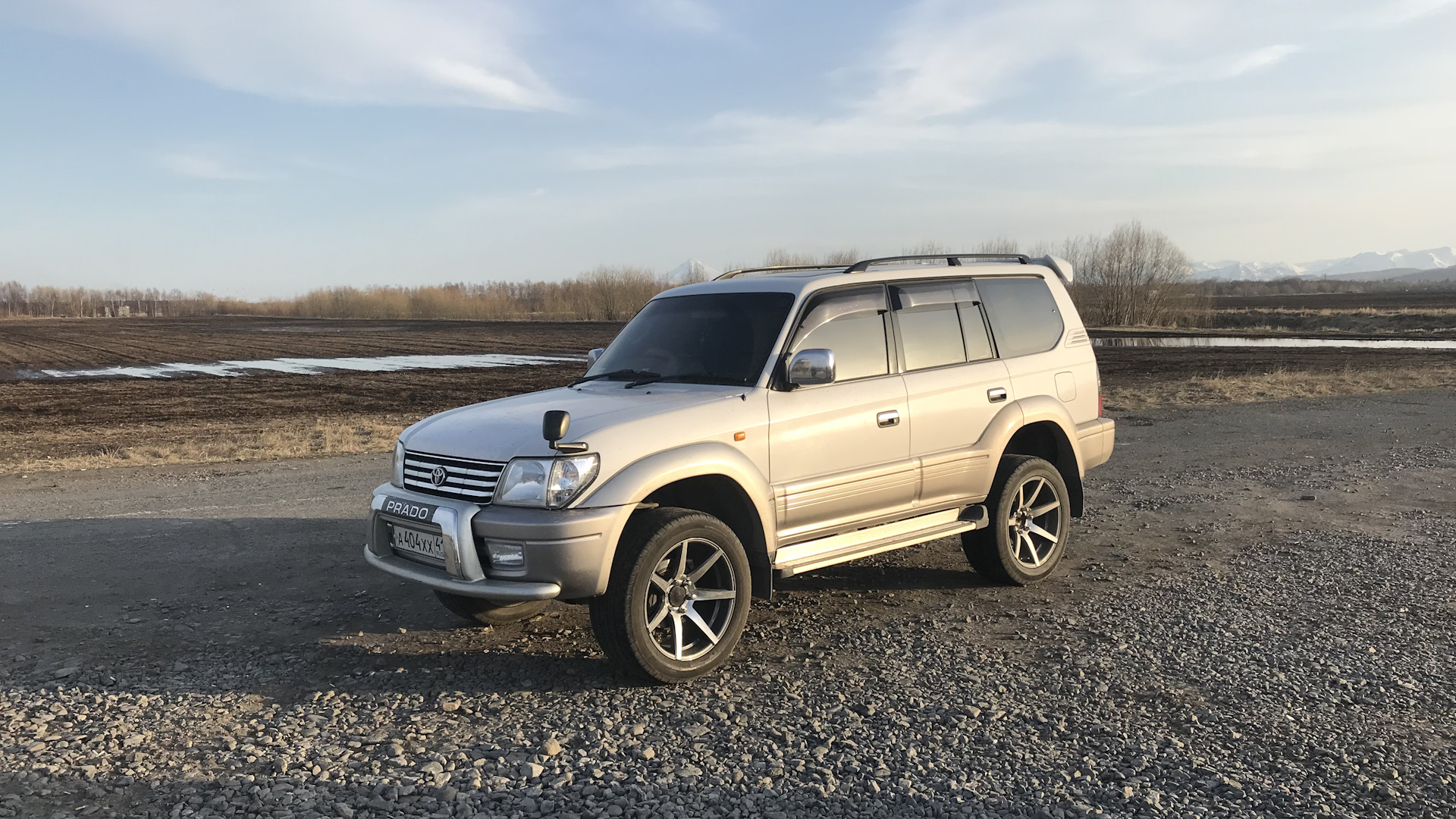 Toyota land cruiser prado 95. Land Cruiser Prado 95. Диски на Прадо 95.