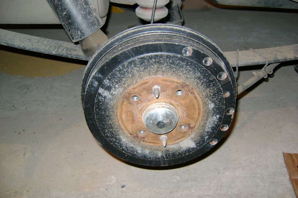 Устранение скрипа задних тормозов при отпускании педали — FIAT Doblo ...