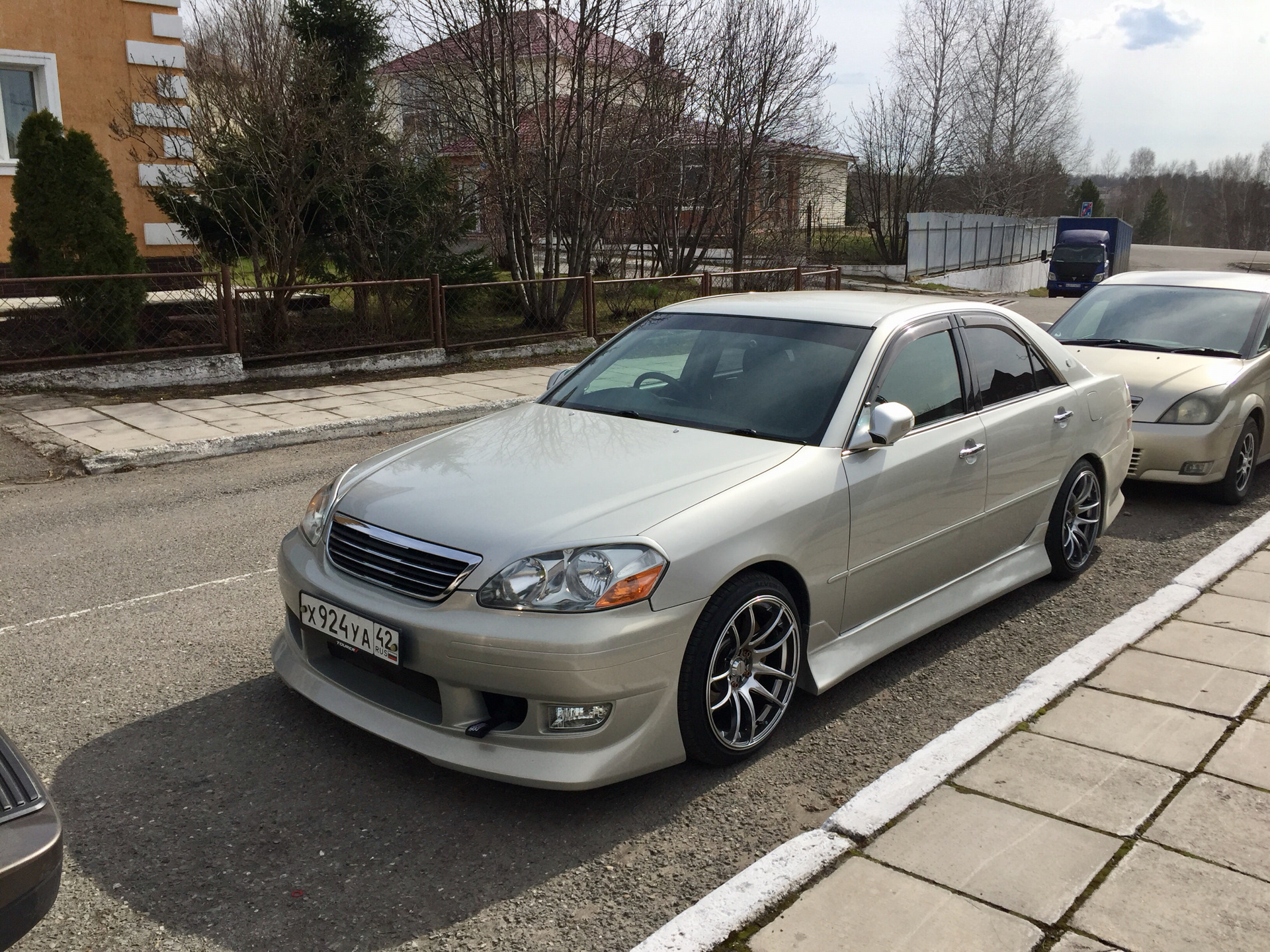 Гранд 2.5. Toyota Mark 2 2002. Toyota Mark 2 grande 2.5. Тойота Марк 2 2005. Тойота Марк 2002.