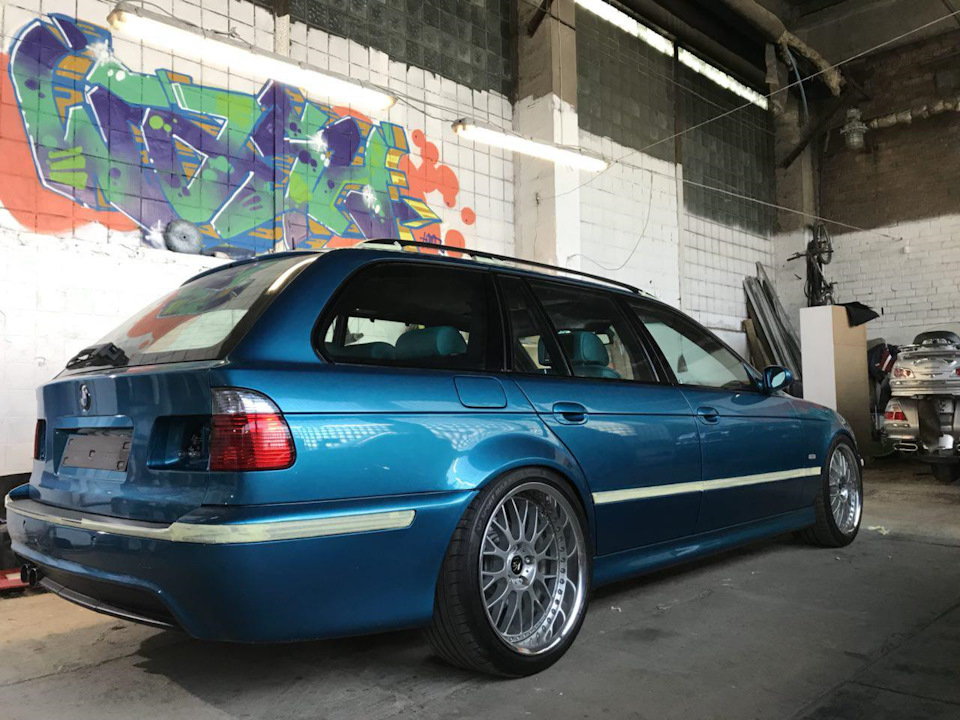 BMW e39 Touring бокс