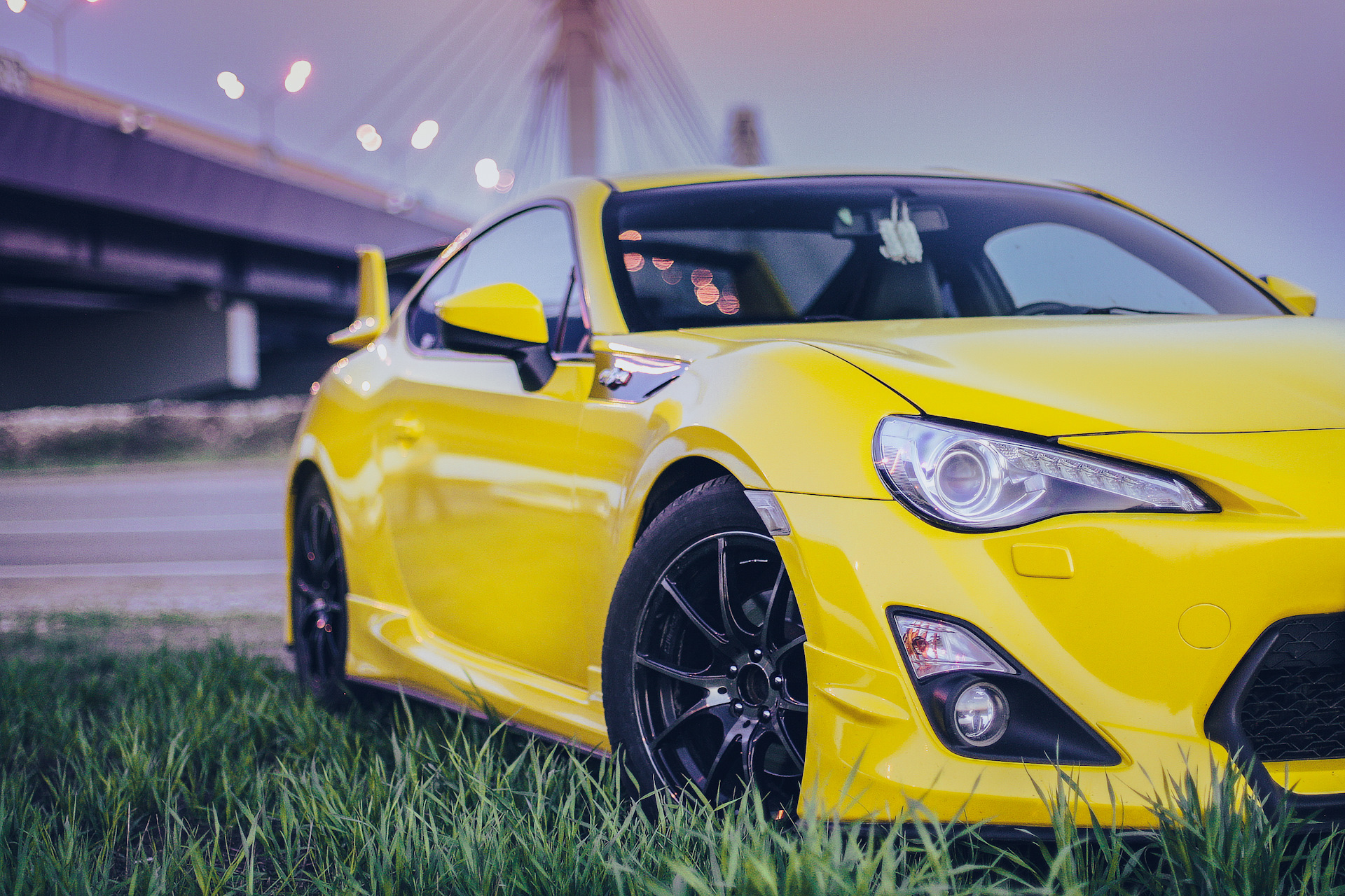 Желтый л. Toyota gt86 желтая. Toyota gt86 Yellow TRD. Gt 86 желтая. Тойота ГТ 86 желтая.