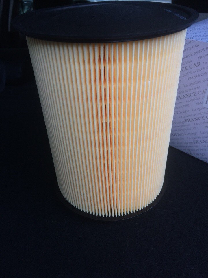 Смена воздушного фильтра — Ford Focus III Hatchback, 1,6 л, 2012 года ...