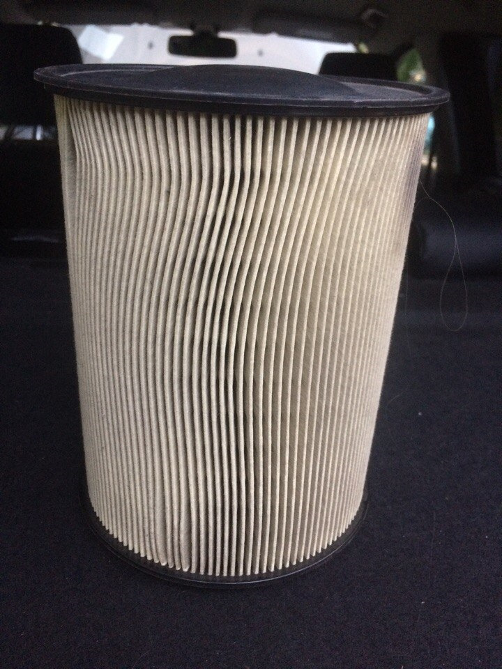 Смена воздушного фильтра — Ford Focus III Hatchback, 1,6 л, 2012 года ...