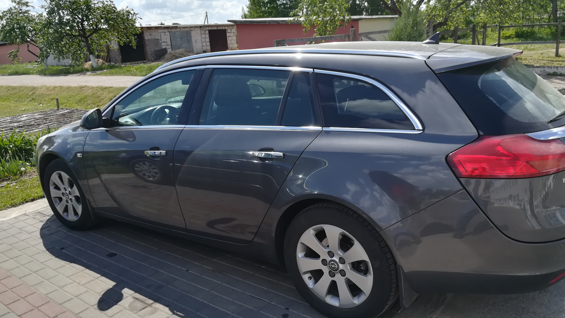 Opel Insignia Sports Tourer 2010