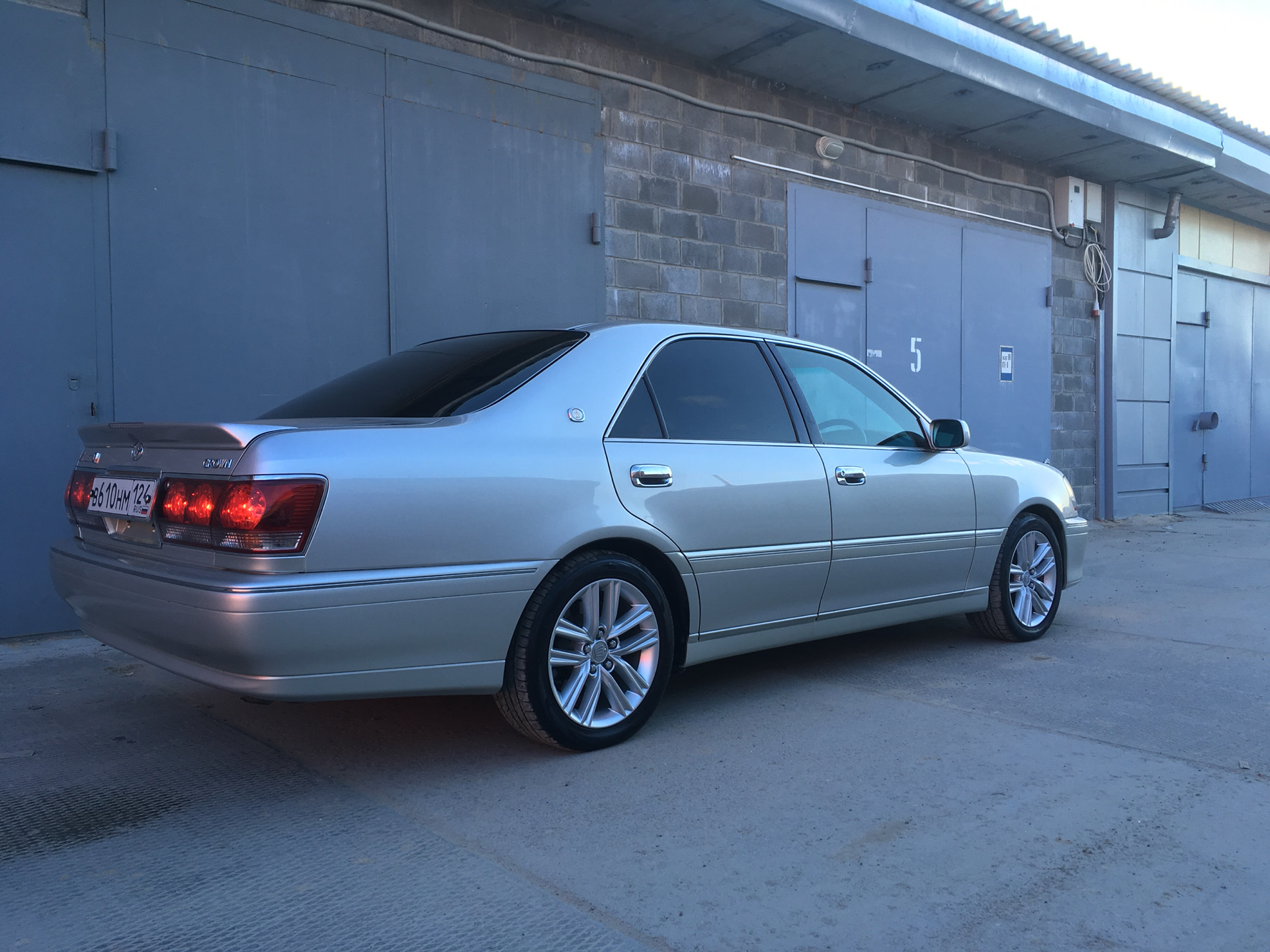 Toyota Crown s170 athlete