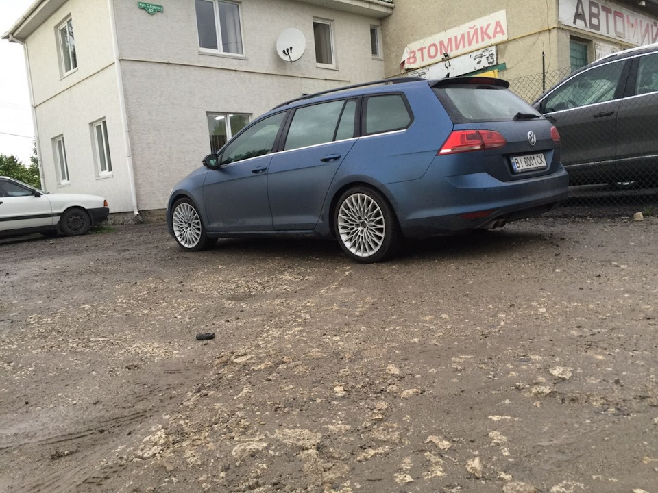Photo from the logbook Volkswagen Golf Mk7