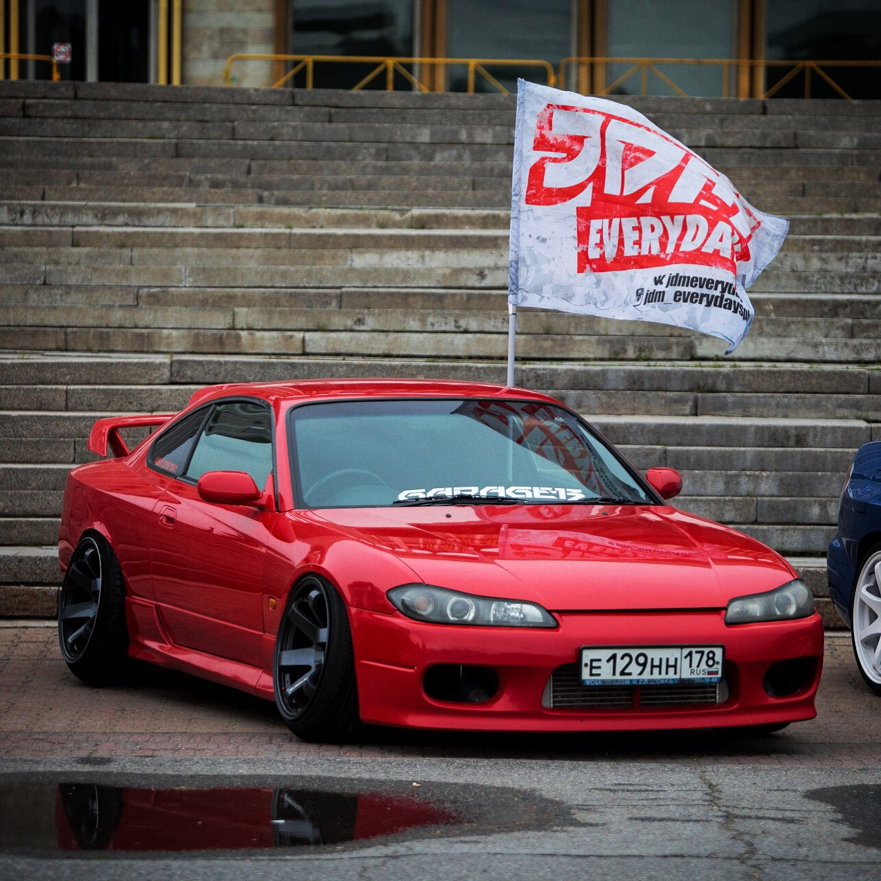 Nissan Silvia s15 красная