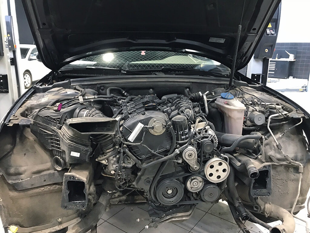 Ремонт двигателей ауди а4. Audi a4 b8 1. Ремонт двигателей ауди а4. 8т. Porsche m48,00 снятие двигателя.