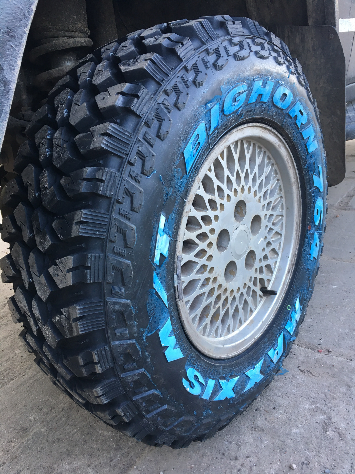 Резина грязевая 235. Maxxis Bighorn MT-764, 235/75 r15. МТ 764 Bighorn Maxxis. Maxxis MT-764 Bighorn. Maxxis mt764 Bighorn (6pr).