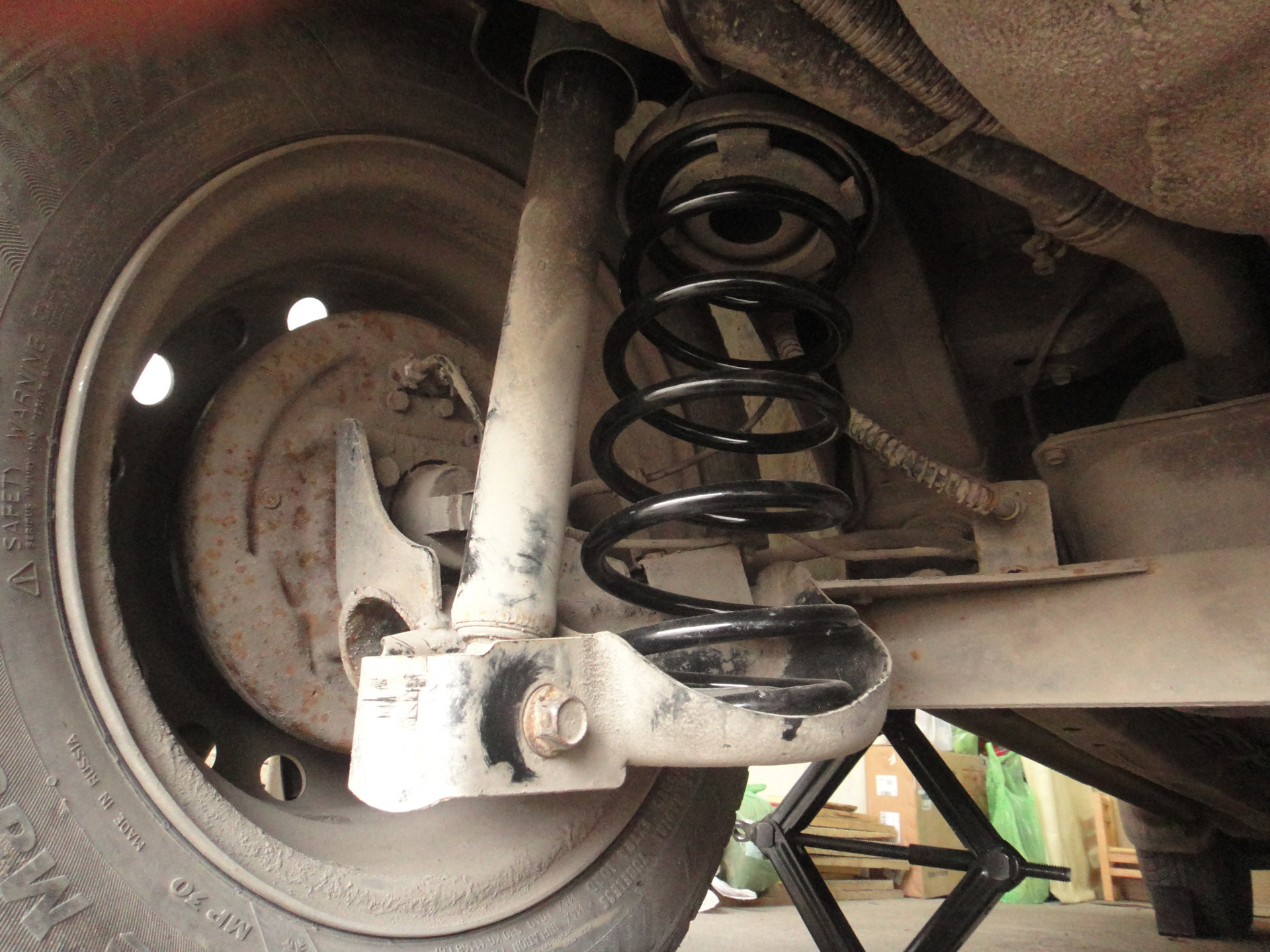 Пружина задняя гетц. Пружины задние на хендай гетц 1. Передние пружины хендай гетц 1. Передние пружины хендай гетц 1. Задние пружины хендай гетц.