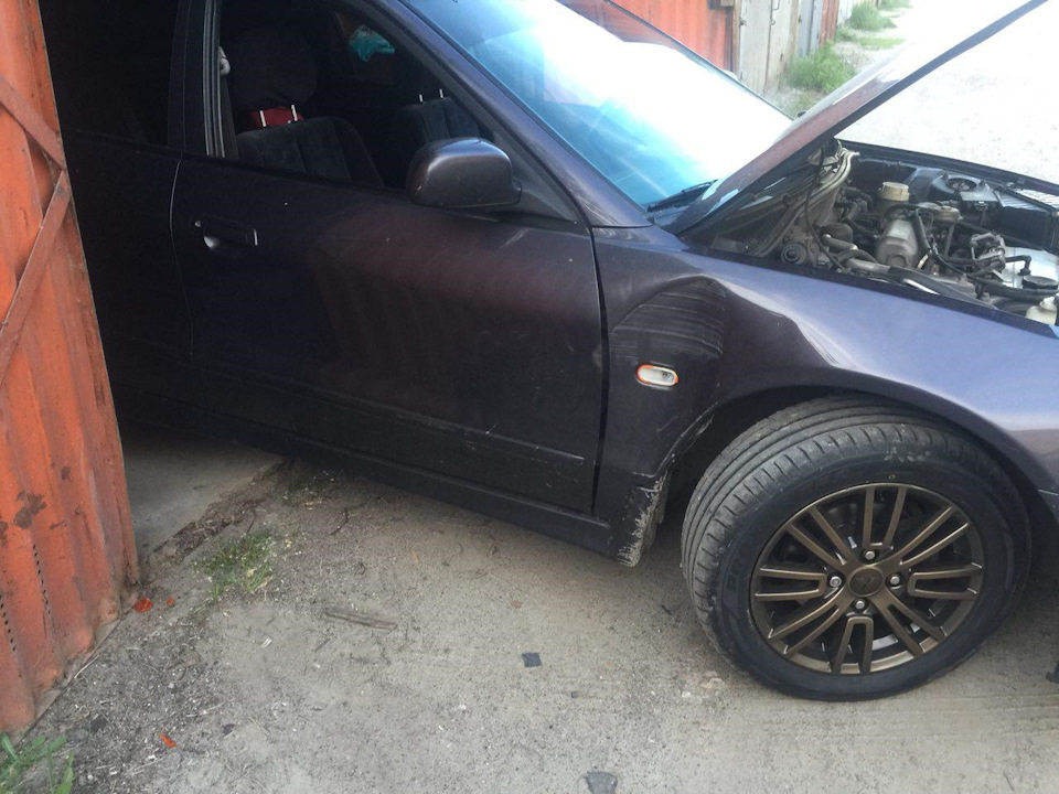 Как НЕ надо заезжать в гараж — Mitsubishi Galant (8G), 2 л, 1998 года ...