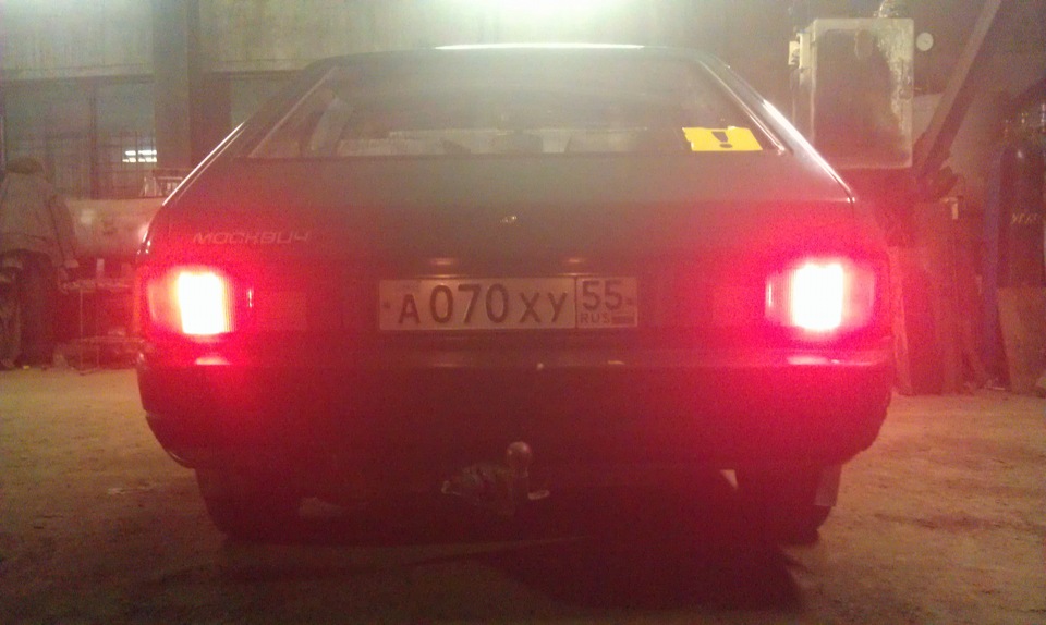 задние светодиодные габариты АЗЛК — Москвич 2141, 2 л, 1989 года ...