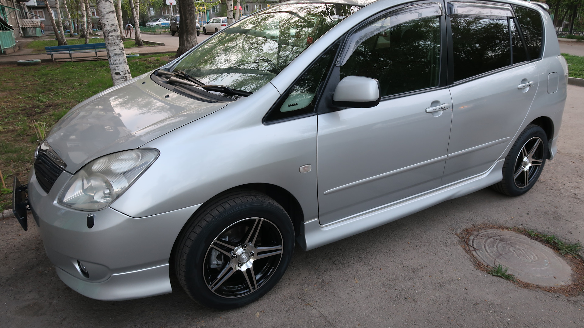 Toyota Corolla Spacio (E121) 1.5 бензиновый 2002 | スパシオ 121 на DRIVE2