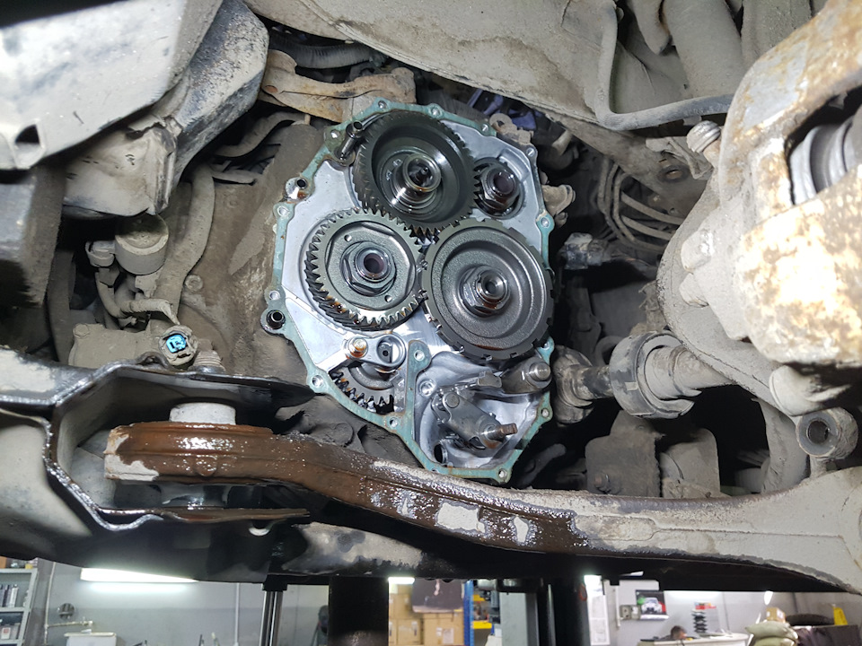 Хонда аккорд как снять коробку