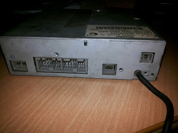 Застрял диск в DVD — Nissan Skyline (V35), 3 л, 2002 года | своими ...