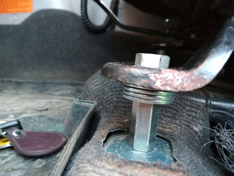 Фото в бортжурнале Mitsubishi L200 (4G)